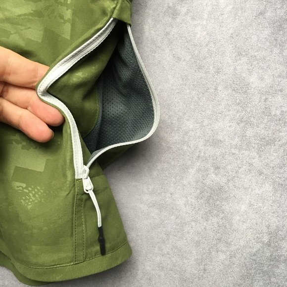 Under Armour Mens Swim Trunks Shorts size 38 Green Camo Lace Up Zipper Pocket - Picture 6 of 11